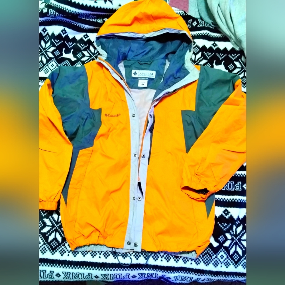 Columbia rain coat size